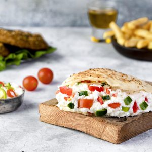 س. جبنة بالطماطم